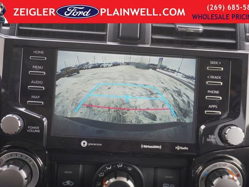 Used 2024 Toyota 4Runner TRD Off-Road image 20