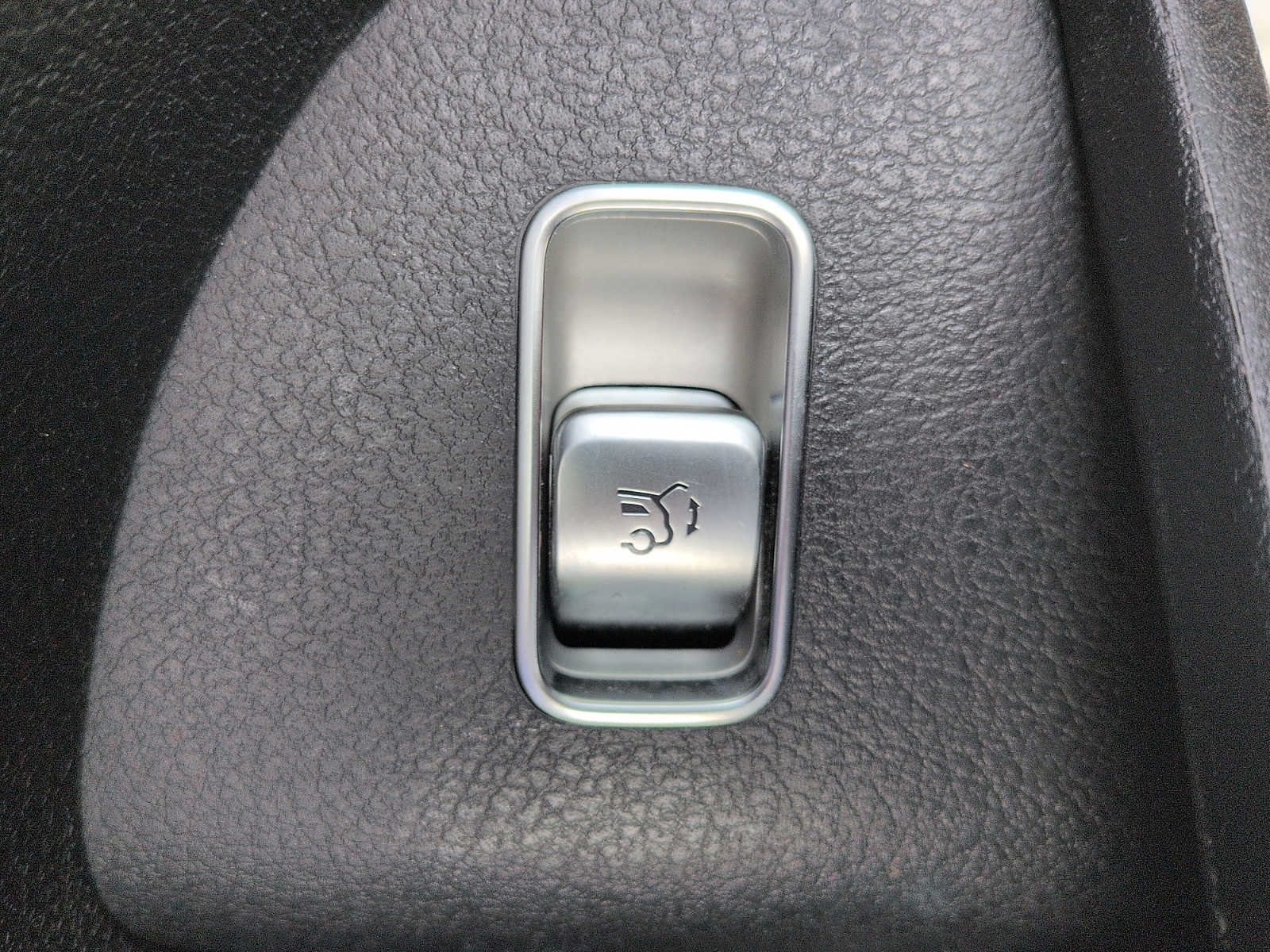 Used 2020 Mercedes-Benz GLS 450 4MATIC image 16