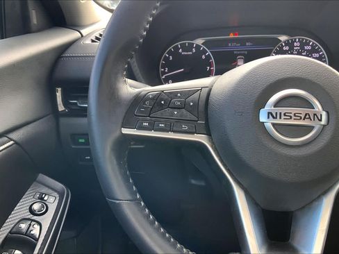 Used 2020 Nissan Sentra SV FWD image 23