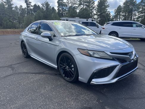 Used 2021 Toyota Camry XSE image 2