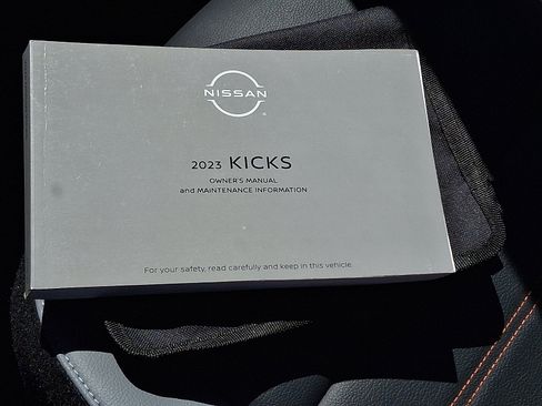 Used 2023 Nissan Kicks SR w/ SR Premium Package image 26