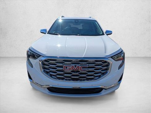 Used 2020 GMC Terrain Denali w/ Denali Premium Package image 2