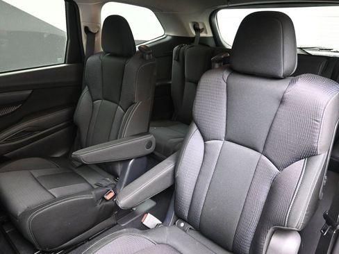 Certified 2024 Subaru Ascent Premium w/ Convenience Package image 21