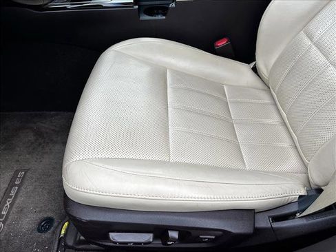 Used 2017 Lexus ES 350 image 10