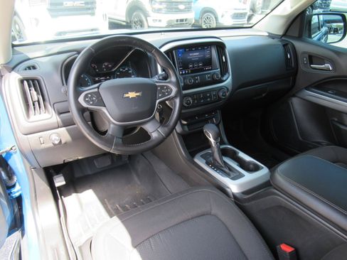 Used 2022 Chevrolet Colorado LT RWD image 18