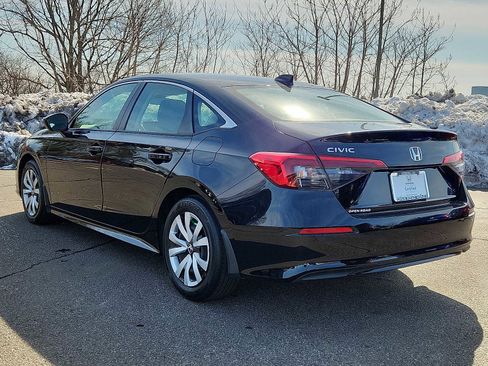 Certified 2023 Honda Civic LX image 4