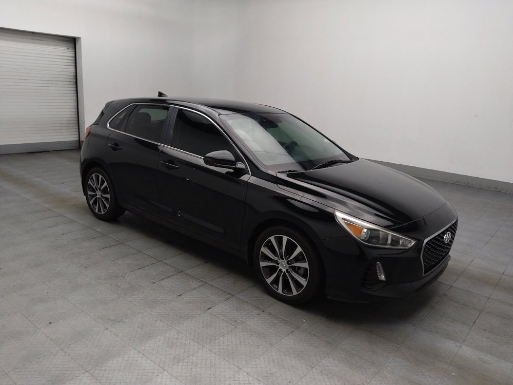 Used 2020 Hyundai Elantra GT FWD image 11