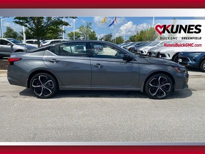 Used 2024 Nissan Altima 2.5 SR