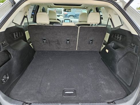 Used 2022 Ford Edge Titanium w/ Equipment Group 301A AWD/4WD image 29