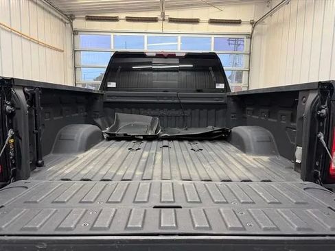 Used 2022 GMC Sierra 2500 Denali AWD/4WD image 13