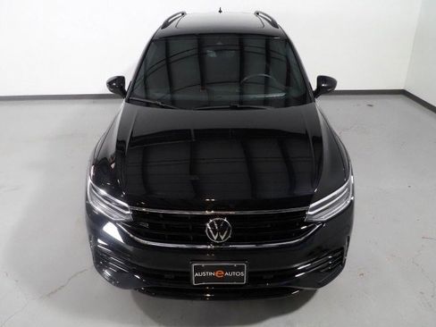 Used 2024 Volkswagen Tiguan SE R-Line w/ MDO Package, Three-Row image 11