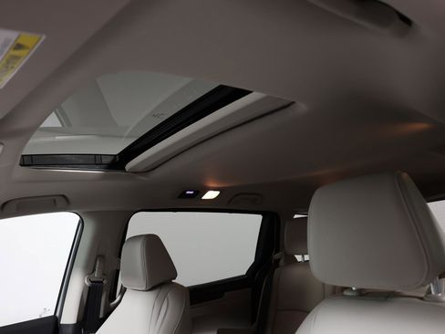 Used 2026 Honda Odyssey EX-L image 29