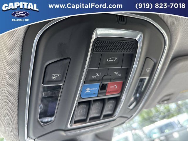 Used 2022 Jeep Grand Cherokee Limited w/ MOPAR Finishing Package AWD/4WD image 33