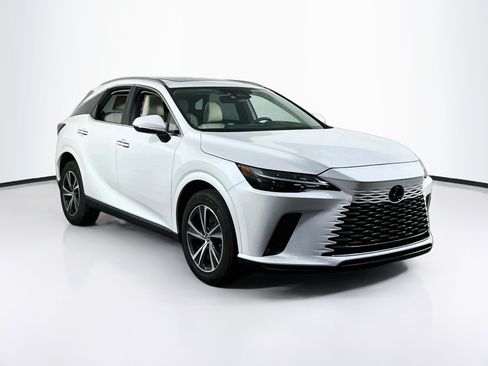 Used 2023 Lexus RX 350 Premium w/ Accessory Package AWD/4WD image 3