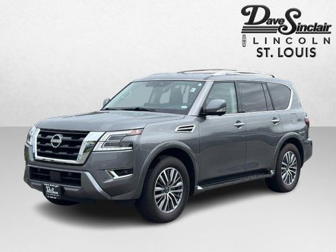 Used 2024 Nissan Armada SL w/ Captain's Chairs Package AWD/4WD image 7
