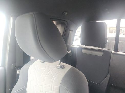 Used 2021 Toyota Tacoma TRD Sport w/ Technology Package image 36