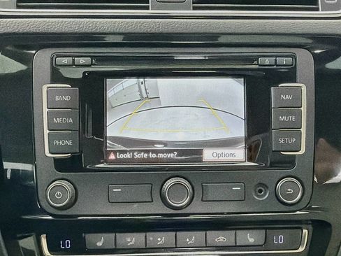 Used 2015 Volkswagen Jetta TDI SEL FWD image 13