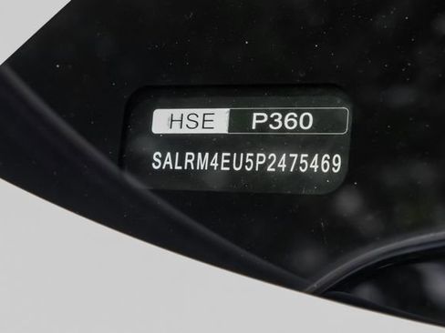 Used 2023 Land Rover Discovery HSE R-Dynamic AWD/4WD image 77