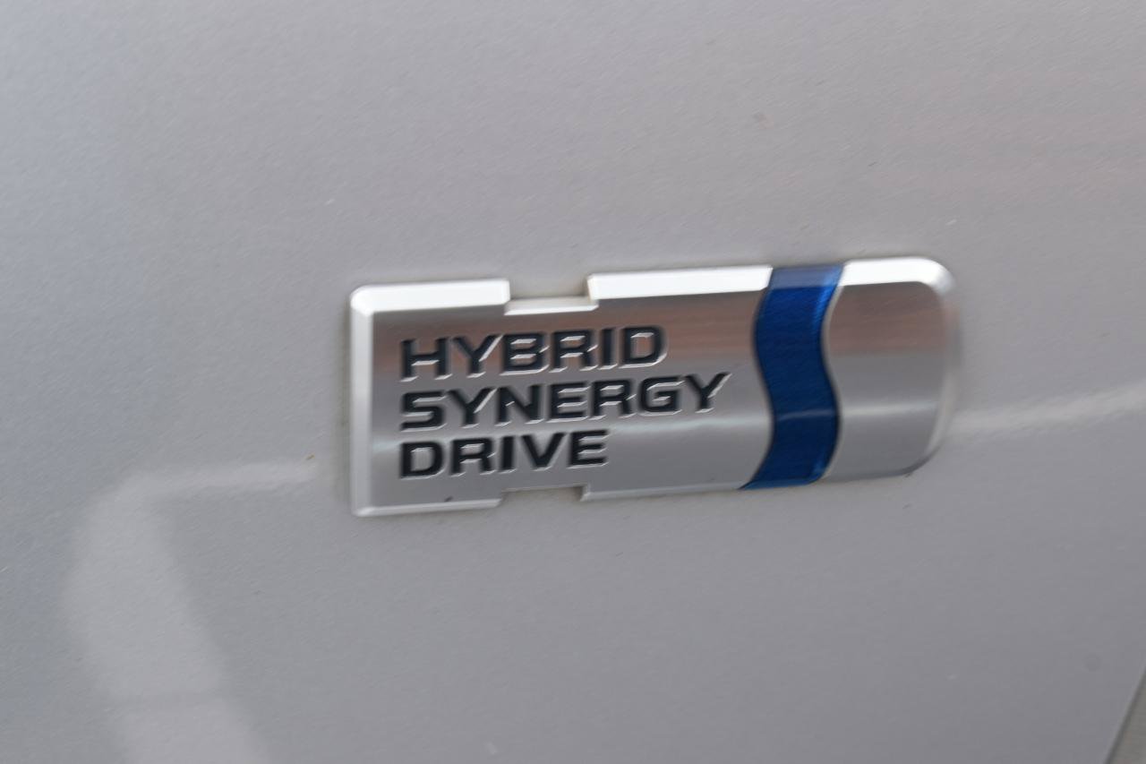 Used 2012 Toyota Prius V Five FWD image 45