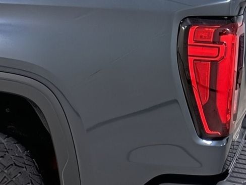 Used 2020 GMC Sierra 1500 AT4 w/ AT4 Premium Package AWD/4WD image 10