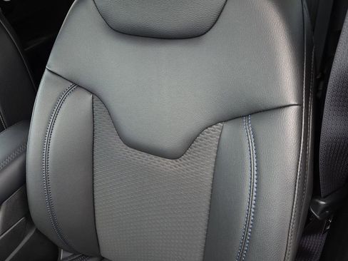 New 2026 Jeep Compass Latitude image 7