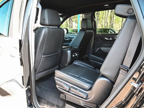 Used 2023 GMC Yukon Denali AWD/4WD image 32