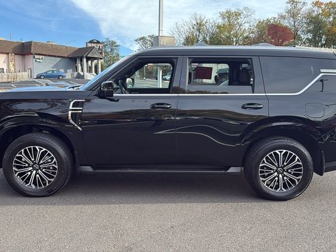 Certified 2025 Nissan Armada Platinum w/ Convenience Package image 4