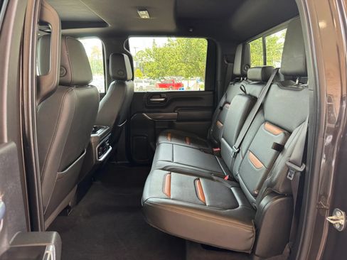 Used 2020 GMC Sierra 3500 AT4 w/ Technology Package AWD/4WD image 19