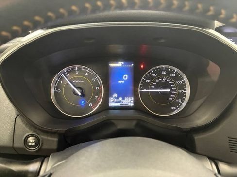 Used 2022 Subaru Crosstrek 2.5i Sport w/ Moonroof Package AWD/4WD image 25