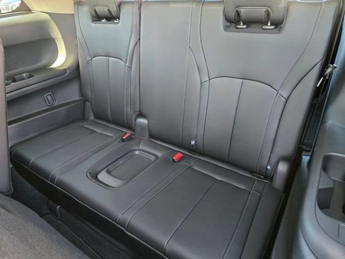Certified 2026 INFINITI QX60 Pure w/ Cargo Package AWD/4WD image 18