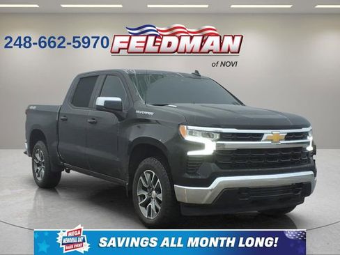 Used 2025 Chevrolet Silverado 1500 LT AWD/4WD image 8