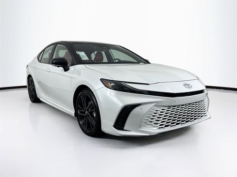 Certified 2025 Toyota Camry XSE w/ Premium Plus Package image 10