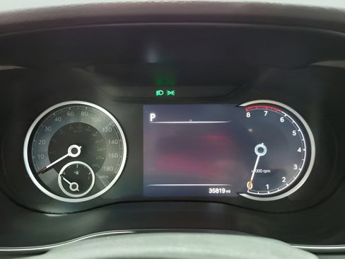 Used 2023 Genesis G70 2.0T image 22