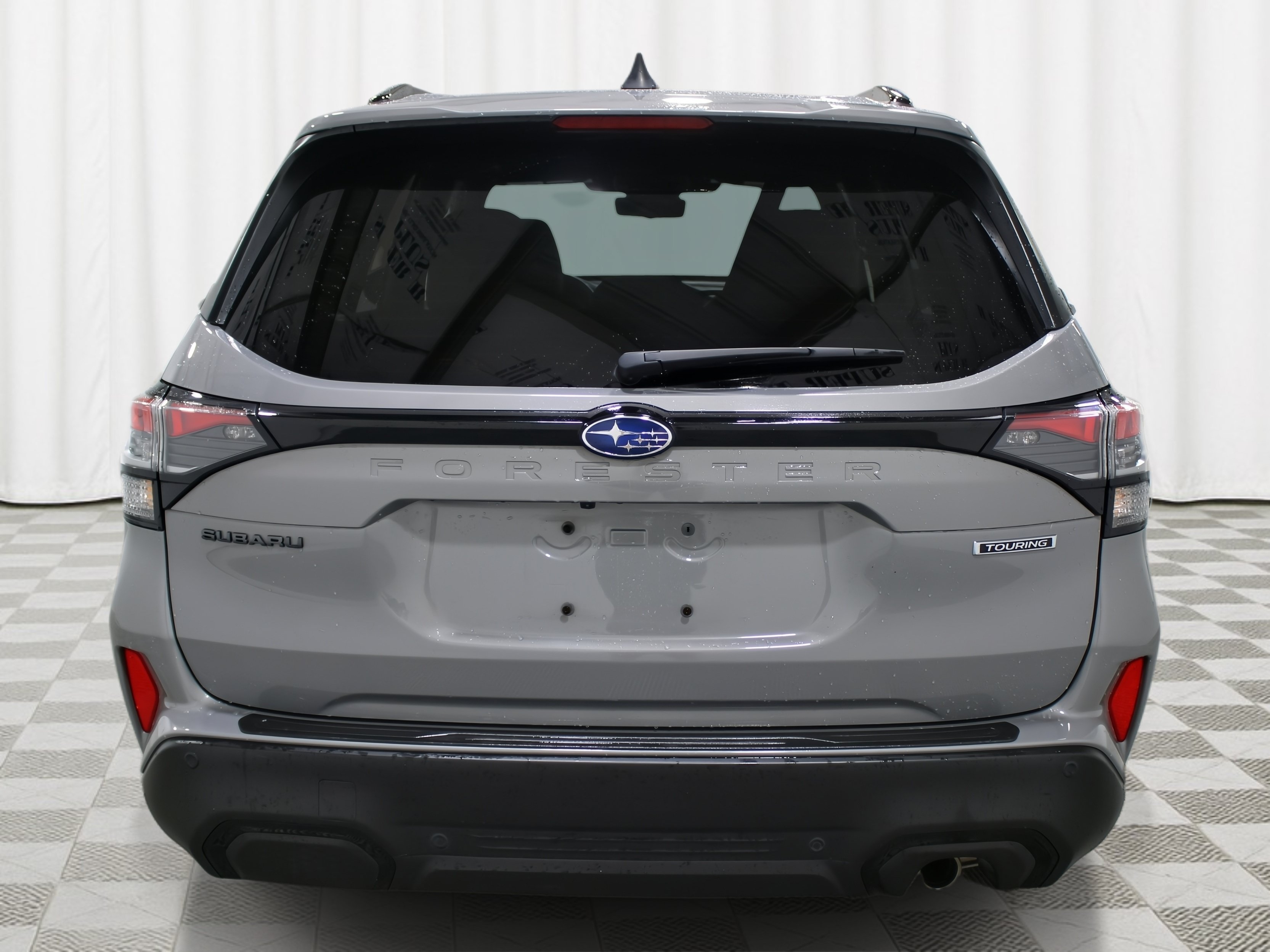 Used 2025 Subaru Forester Touring w/ Popular Package - Touring AWD/4WD image 4