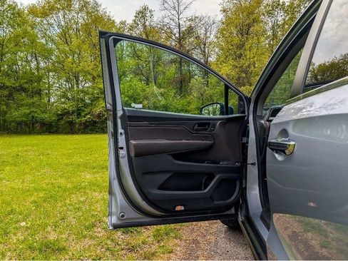 Used 2019 Honda Odyssey EX-L image 11