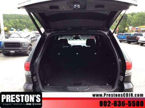 Used 2020 Jeep Grand Cherokee Limited AWD/4WD image 5