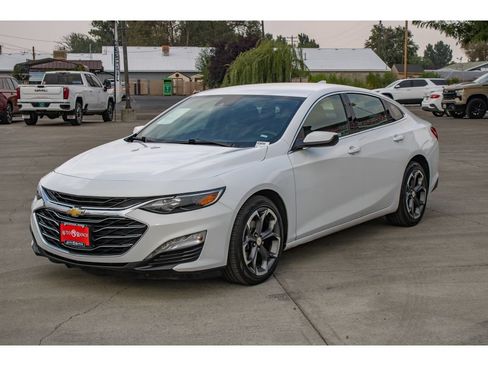 Used 2023 Chevrolet Malibu LT FWD image 4