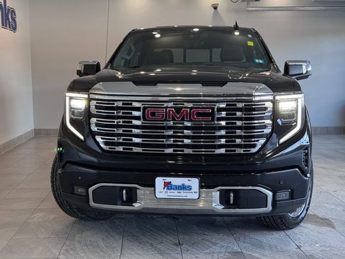 Used 2024 GMC Sierra 1500 Denali w/ Denali Reserve Package image 3