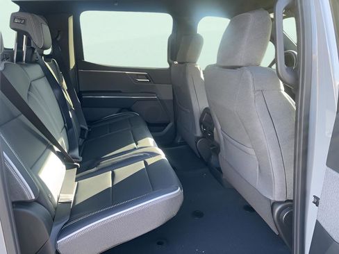 New 2026 GMC Sierra EV Elevation image 5