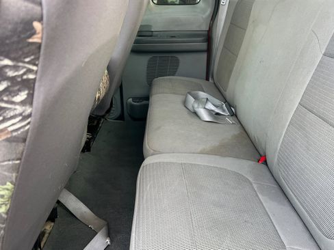 Used 2004 Ford F350 XLT image 12