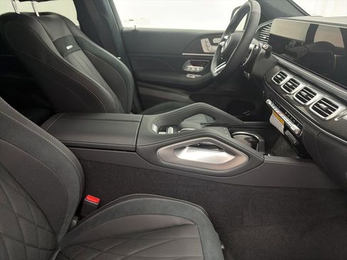 New 2026 Mercedes-Benz GLE 63 AMG S image 30