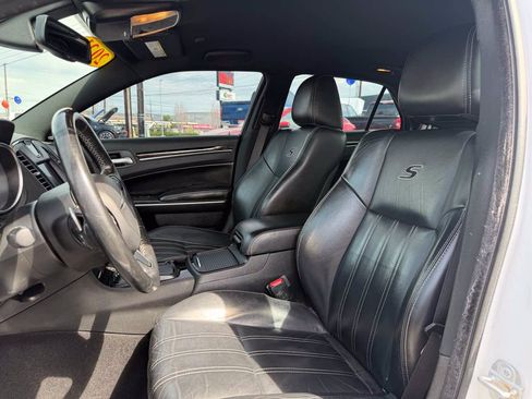 Used 2021 Chrysler 300 S RWD image 10