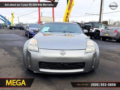 Used 2004 Nissan 350Z Touring w/ Aerodynamics Pkg image 4