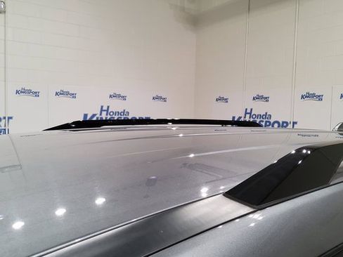 Used 2024 Nissan Pathfinder SV image 43