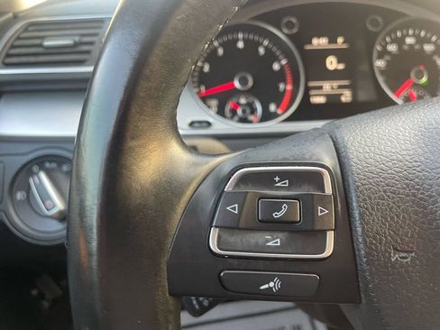 Used 2014 Volkswagen CC Sport FWD image 26