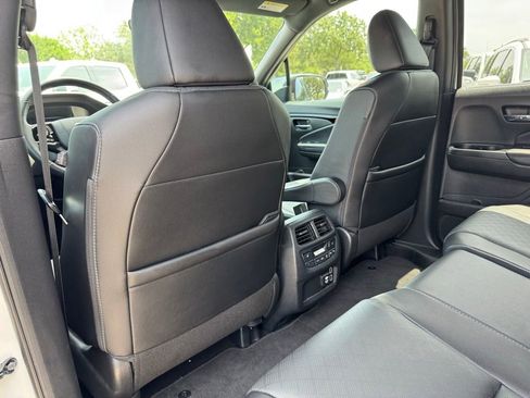 Used 2021 Honda Passport Touring image 21