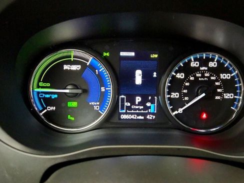 Used 2021 Mitsubishi Outlander SEL image 14