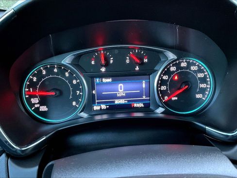 Used 2023 Chevrolet Equinox RS image 8