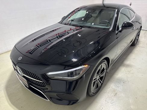 Used 2025 Mercedes-Benz CLE 300 CLE 300 image 9