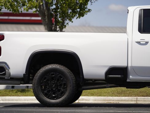 New 2026 Chevrolet Silverado 3500 LT w/ All Star Edition AWD/4WD image 5